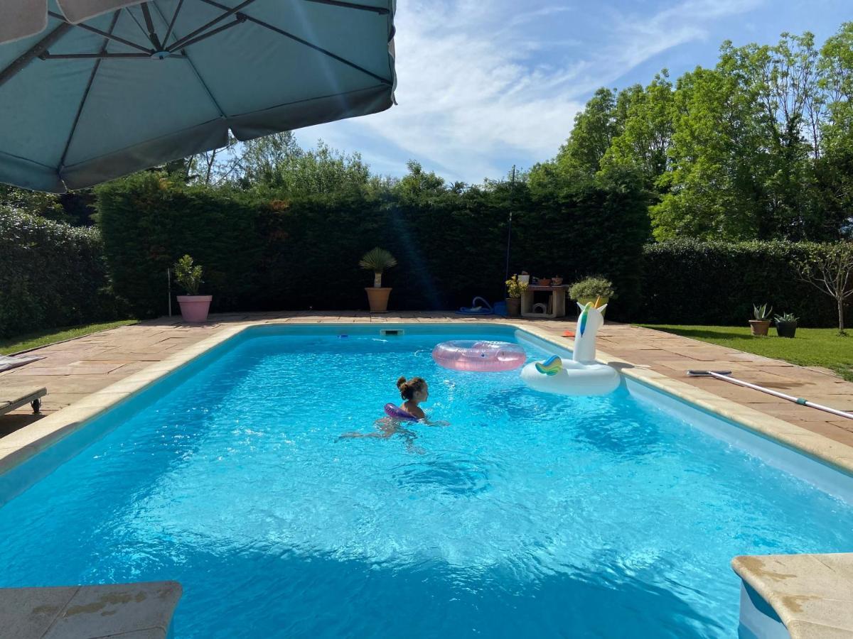 Chambres Dans Villa Avec Piscine Gleizé Exterior foto