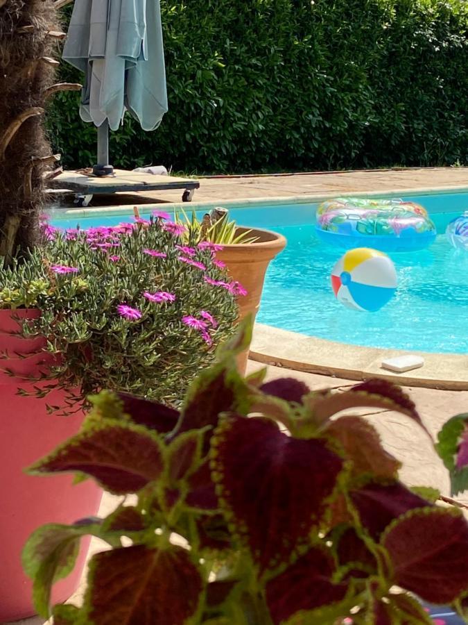 Chambres Dans Villa Avec Piscine Gleizé Exterior foto